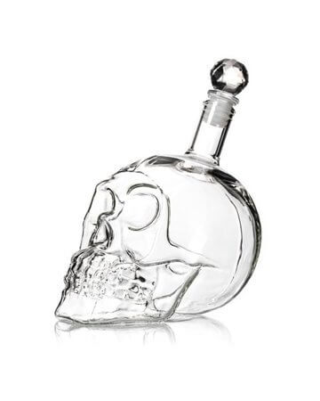 Alkoholio butelis "Kaukolė" + 4 vnt. stikliukų
